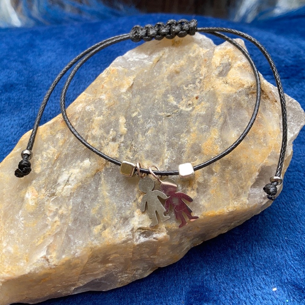 Siblings two boys π¦π» π¦π» macrame bracelet - Picture 5 of 8
